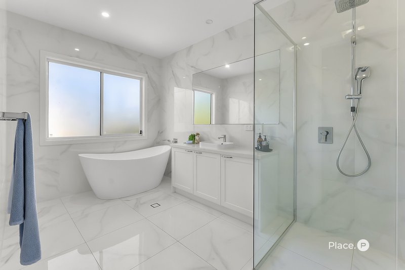 Photo - 18 Gail Street, Kedron QLD 4031 - Image 18