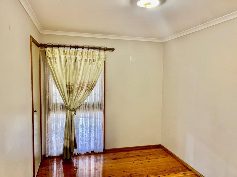 Photo - 18 Game Street, Bonnyrigg NSW 2177 - Image 7