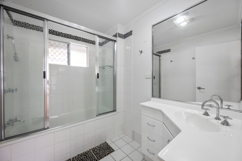 Photo - 18 Garden Grove Crescent, Kirwan QLD 4817 - Image 8