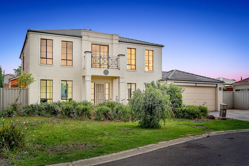 18 Gardenia Close, Craigieburn VIC 3064