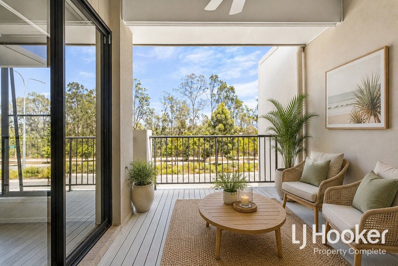 Photo - 18 Garragull Drive, Yarrabilba QLD 4207 - Image 5