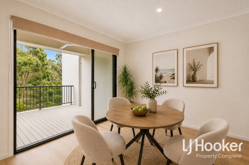 Photo - 18 Garragull Drive, Yarrabilba QLD 4207 - Image 6