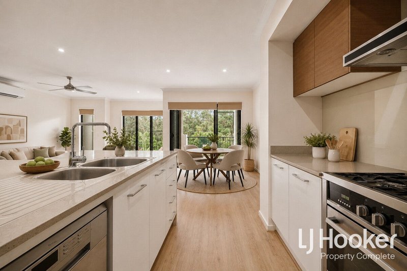 Photo - 18 Garragull Drive, Yarrabilba QLD 4207 - Image 8