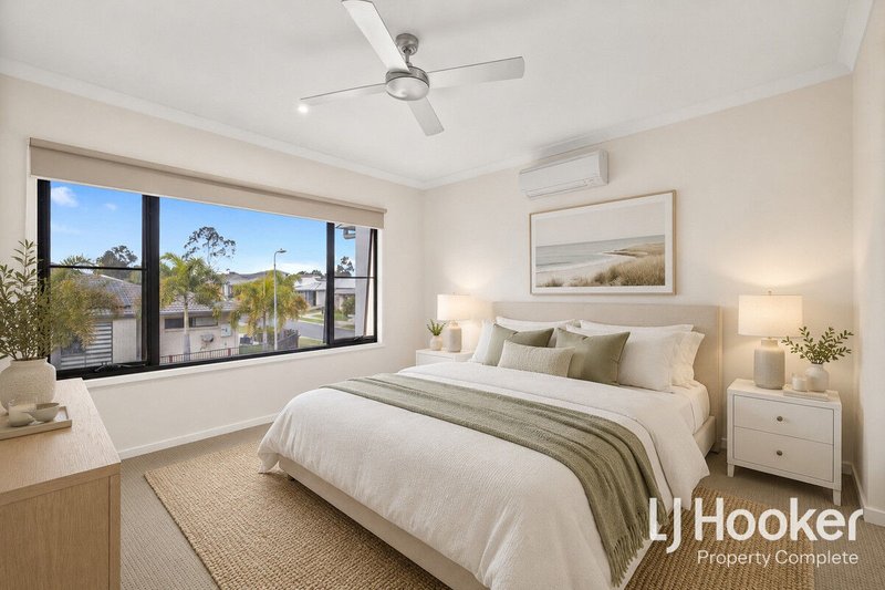 Photo - 18 Garragull Drive, Yarrabilba QLD 4207 - Image 9