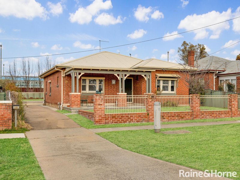 Photo - 18 George Street, Bathurst NSW 2795 - Image