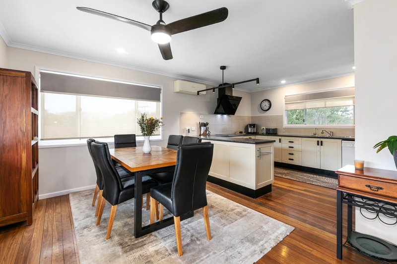 Photo - 18 Gertrude Mcleod Crescent, Middle Park QLD 4074 - Image 6