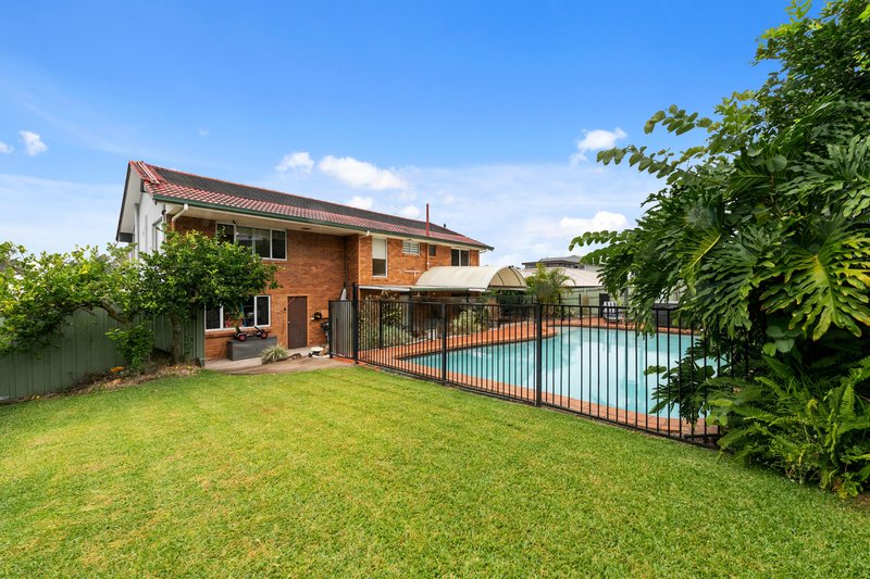 Photo - 18 Gertrude Mcleod Crescent, Middle Park QLD 4074 - Image 17