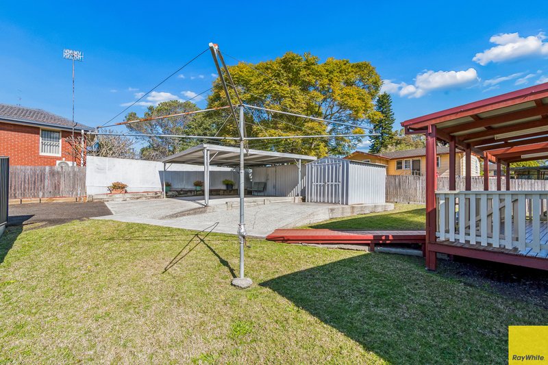 Photo - 18 Gilba Road, Koonawarra NSW 2530 - Image 10