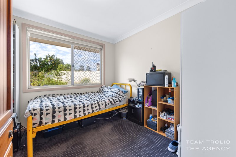 Photo - 18 Gillon Street, Karawara WA 6152 - Image 24