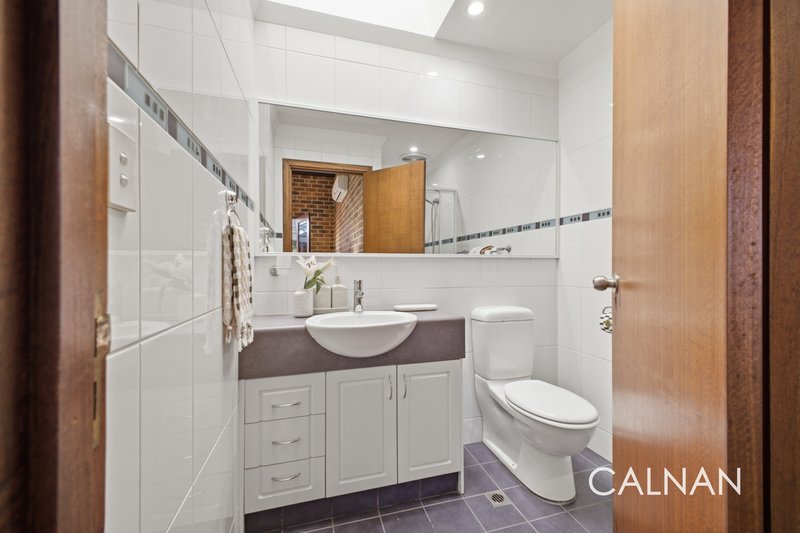 Photo - 18 Gladstone Road, Leeming WA 6149 - Image 14