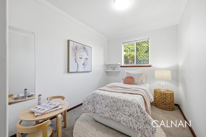 Photo - 18 Gladstone Road, Leeming WA 6149 - Image 25