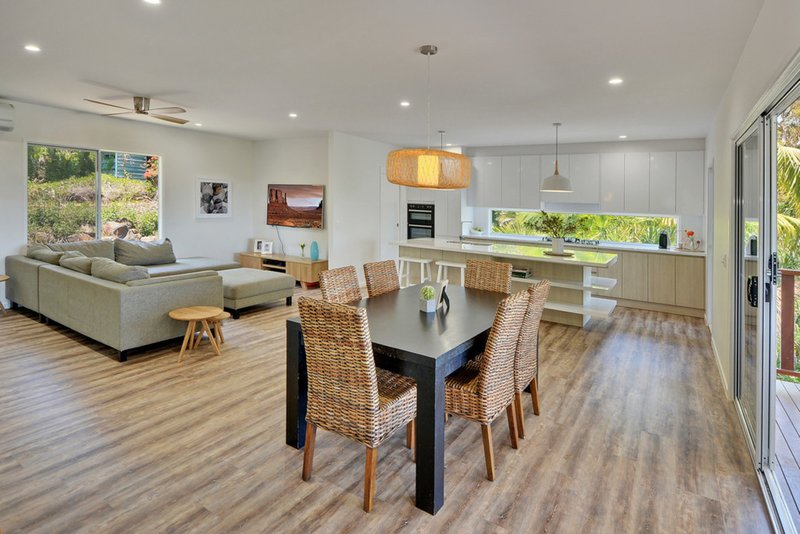 Photo - 18 Glasshouse View Court, Buderim QLD 4556 - Image 5