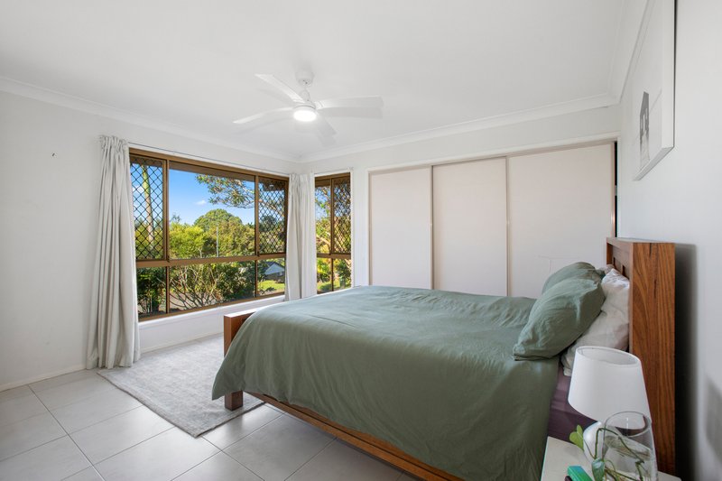 Photo - 18 Glen Ayr Drive, Banora Point NSW 2486 - Image 6