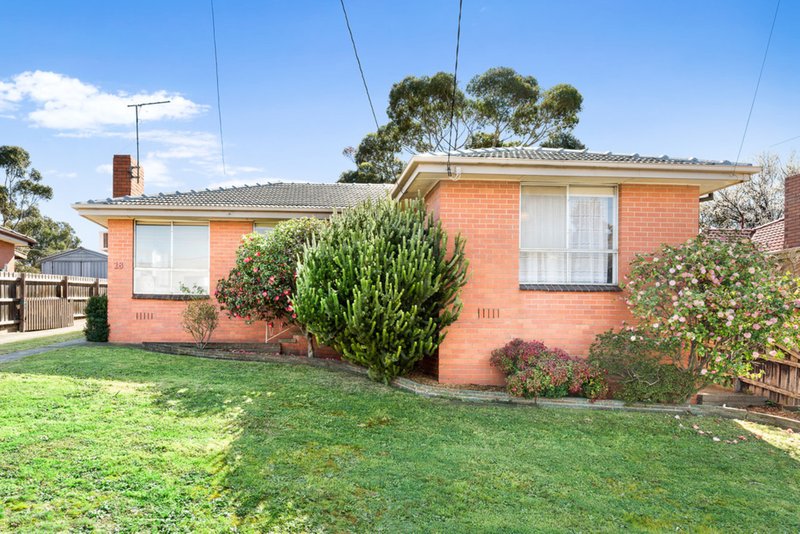 18 Glenys Avenue, Airport West VIC 3042