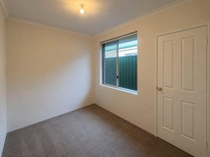 Photo - 18 Gloucester Street, Victoria Park WA 6100 - Image 12