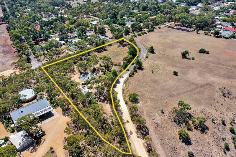 Photo - 18 Gods Hill Road, Lyndoch SA 5351 - Image 22