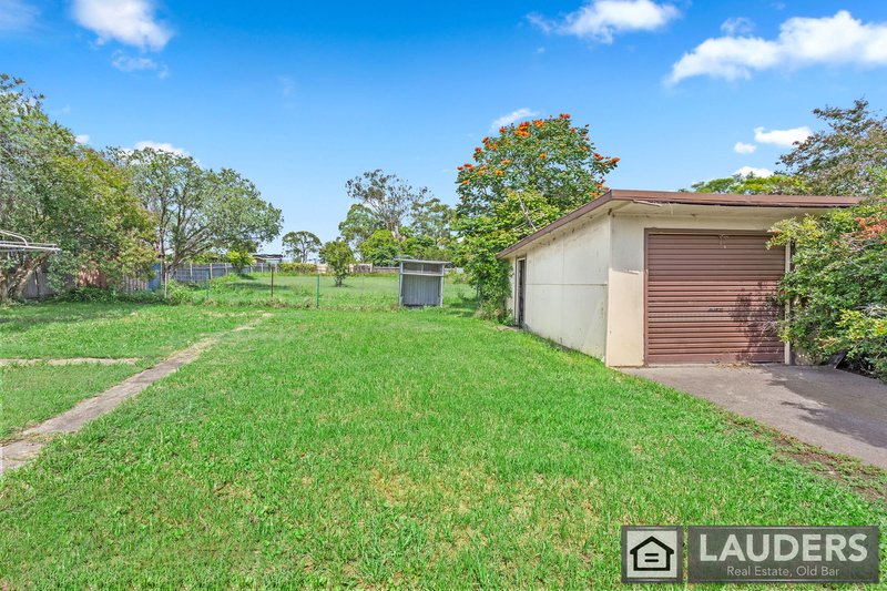 Photo - 18 Golf Avenue, Taree NSW 2430 - Image 10