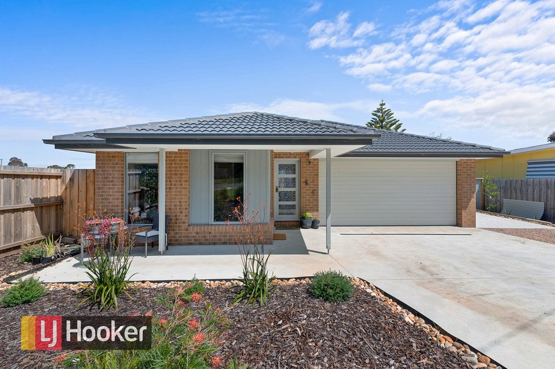 18 Golf Links Road, Lakes Entrance VIC 3909