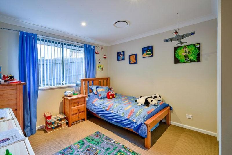 Photo - 18 Goodenia Road, Mount Annan NSW 2567 - Image 6