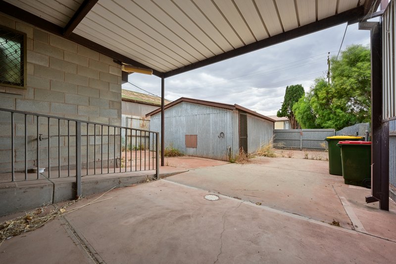 Photo - 18 Gowrie Avenue, Whyalla Playford SA 5600 - Image 16