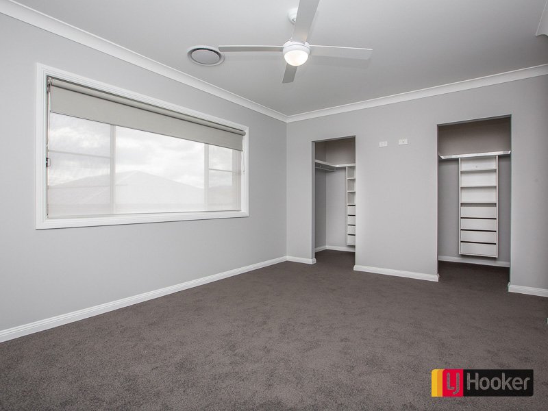 Photo - 18 Grand Meadows Drive, North Tamworth NSW 2340 - Image 4