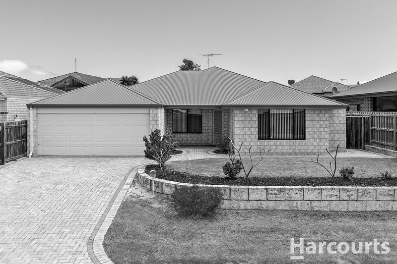 18 Grasshill Grange, Halls Head WA 6210