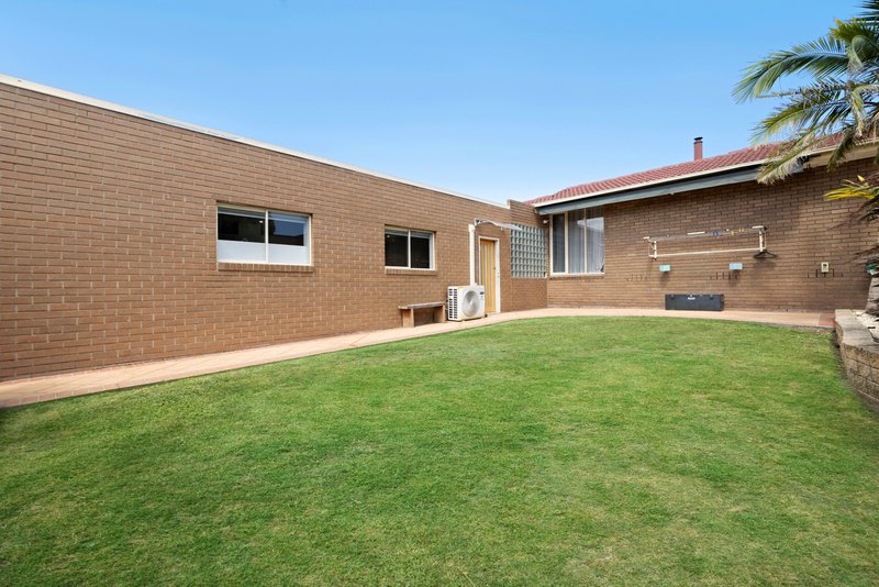 Photo - 18 Grayson Drive, Scoresby VIC 3179 - Image 25