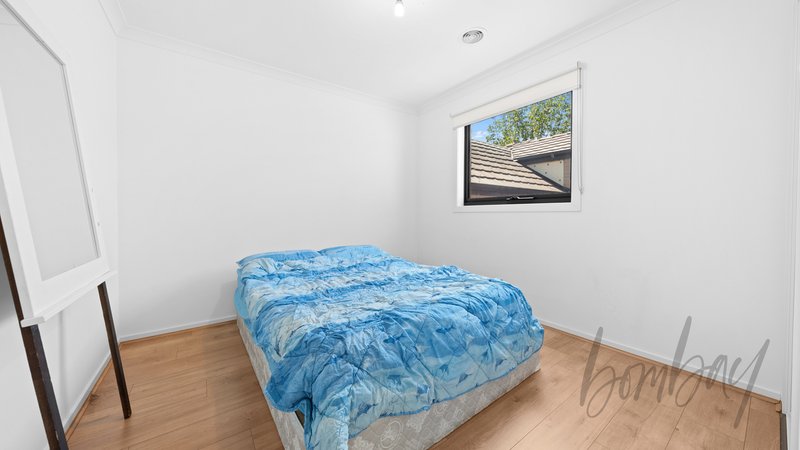 Photo - 18 Great Brome Avenue, Epping VIC 3076 - Image 16