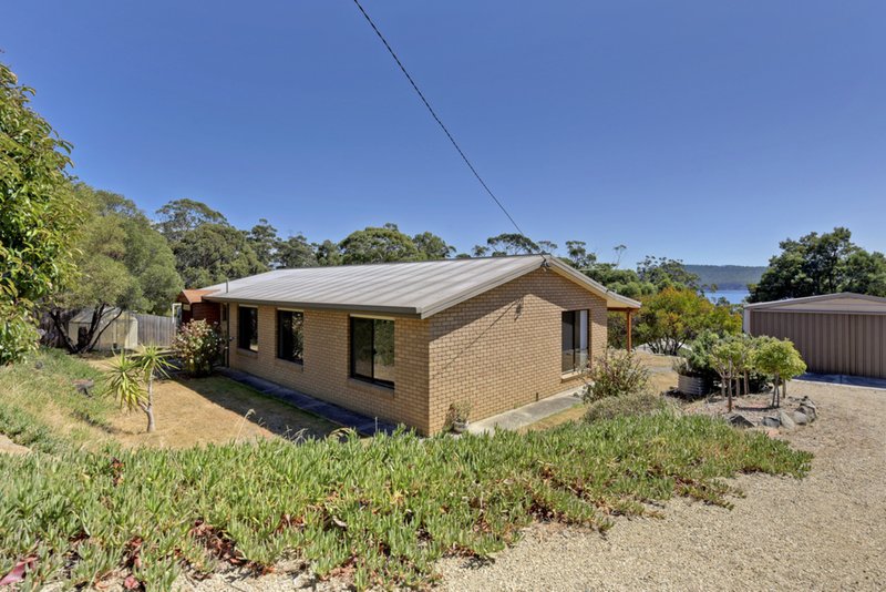 18 Greatbatch Drive, White Beach TAS 7184