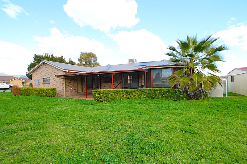 18 Green Cresent , Quirindi NSW 2343