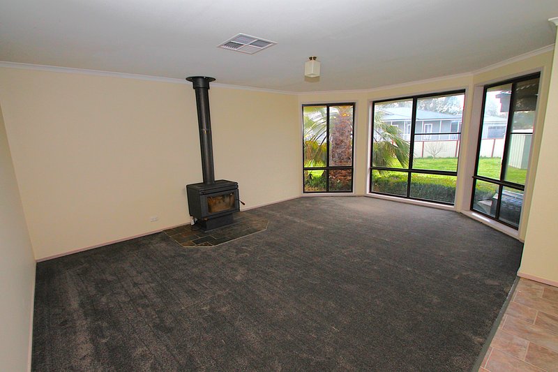 Photo - 18 Green Cresent , Quirindi NSW 2343 - Image 16