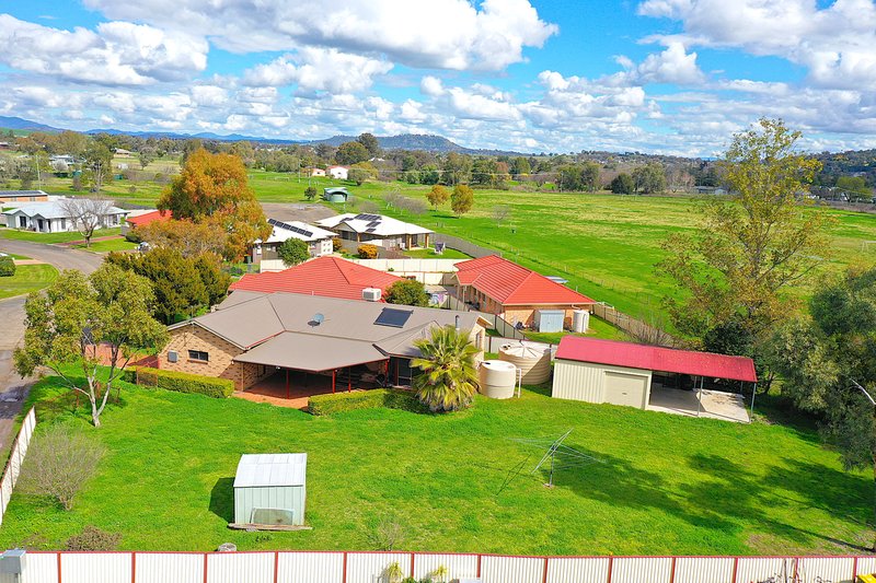 Photo - 18 Green Cresent , Quirindi NSW 2343 - Image 20