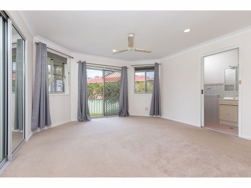 Photo - 18 Greenview Close, Forster NSW 2428 - Image 7