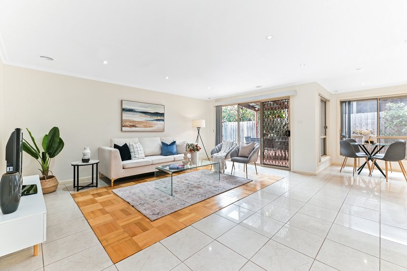 Photo - 18 Greta Street, Oakleigh East VIC 3166 - Image 4