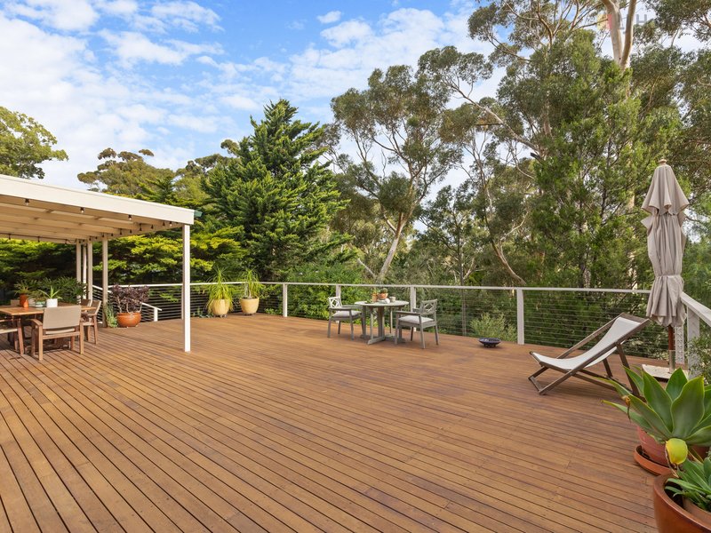 Photo - 18 Grevillea Crescent, Stonyfell SA 5066 - Image 1