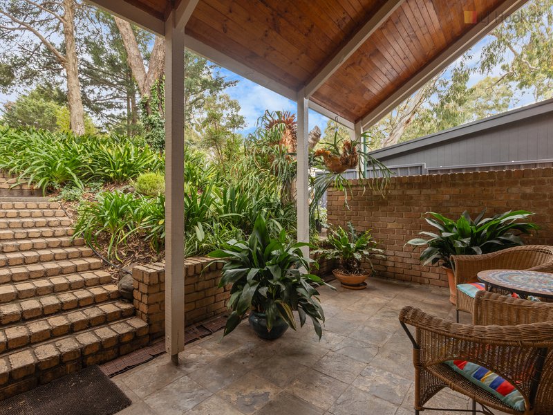 Photo - 18 Grevillea Crescent, Stonyfell SA 5066 - Image 7