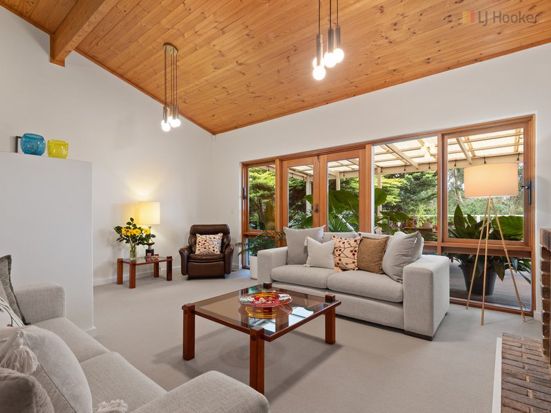 Photo - 18 Grevillea Crescent, Stonyfell SA 5066 - Image 10