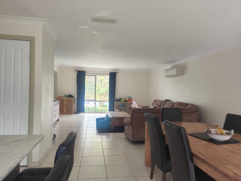 Photo - 18 Guthrie Parade, Carrara QLD 4211 - Image 2