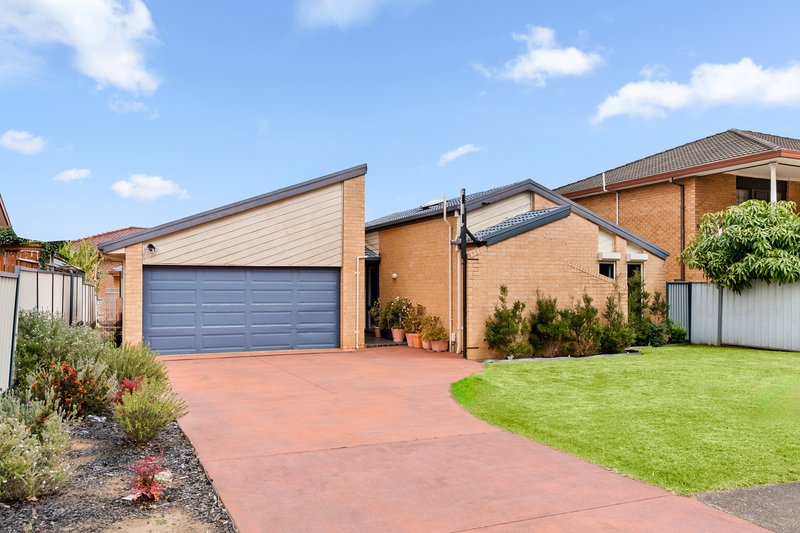 Photo - 18 Gwandalan Road, Edensor Park NSW 2176 - Image 2