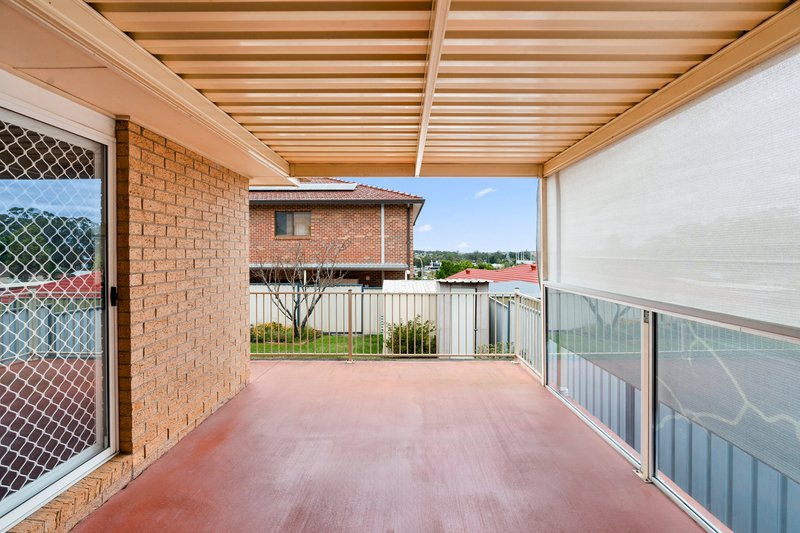 Photo - 18 Gwandalan Road, Edensor Park NSW 2176 - Image 15