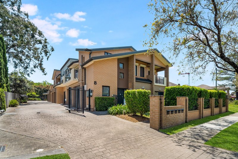 1/8 Haig Avenue, Georges Hall NSW 2198