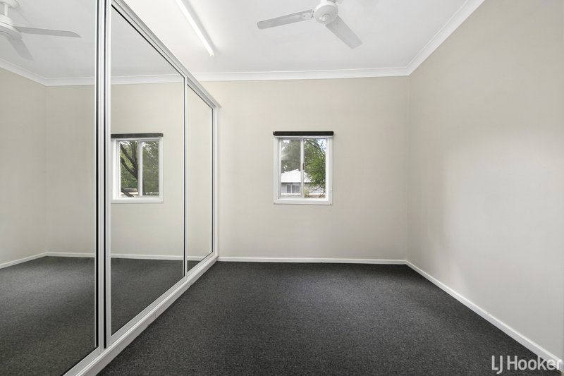 Photo - 18 Hallett Street, Berserker QLD 4701 - Image 6