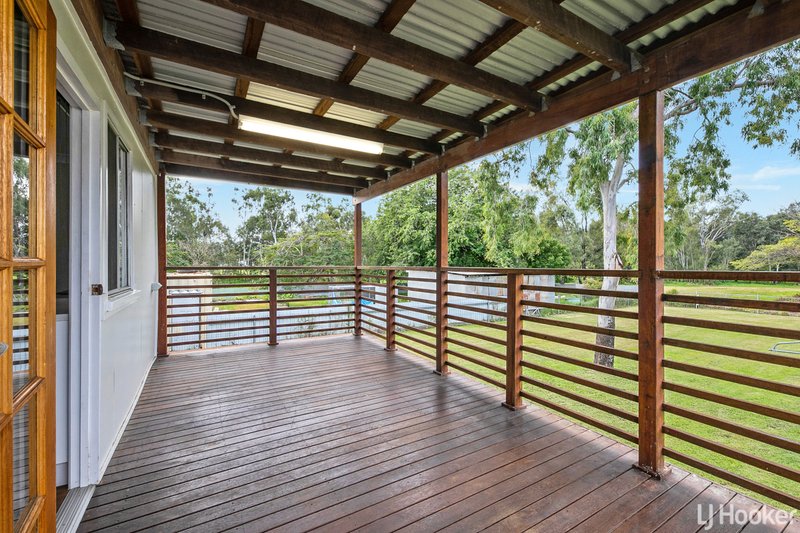 Photo - 18 Hallett Street, Berserker QLD 4701 - Image 11