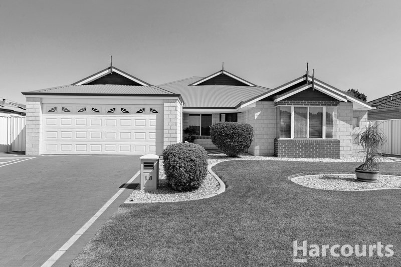 18 Hamlet Pass, Pinjarra WA 6208