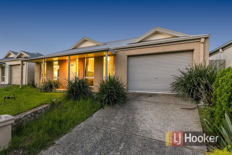 Photo - 18 Hanrahan Wynd, Lynbrook VIC 3975 - Image 1