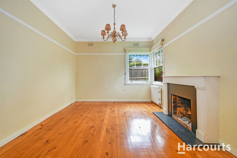 Photo - 18 Harding Street, Bentleigh VIC 3204 - Image 5