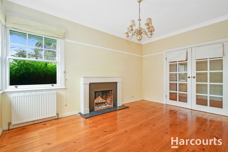 Photo - 18 Harding Street, Bentleigh VIC 3204 - Image 6