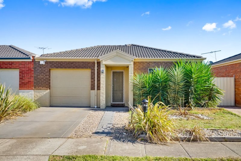 Photo - 18 Harkaway Avenue, Hoppers Crossing VIC 3029 - Image 13