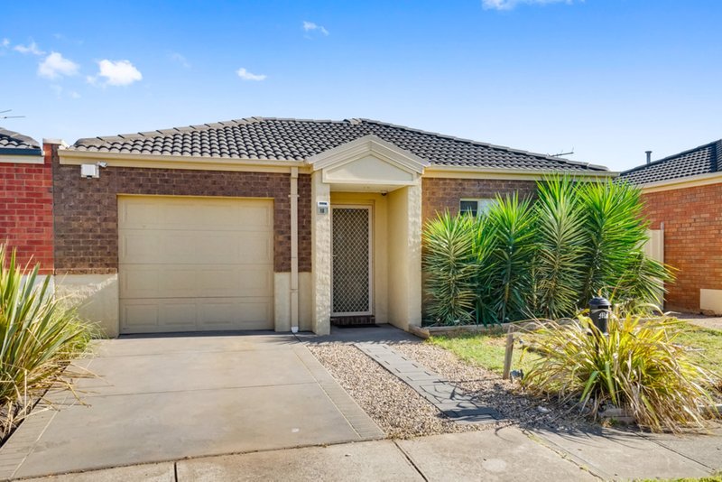 Photo - 18 Harkaway Avenue, Hoppers Crossing VIC 3029 - Image 14