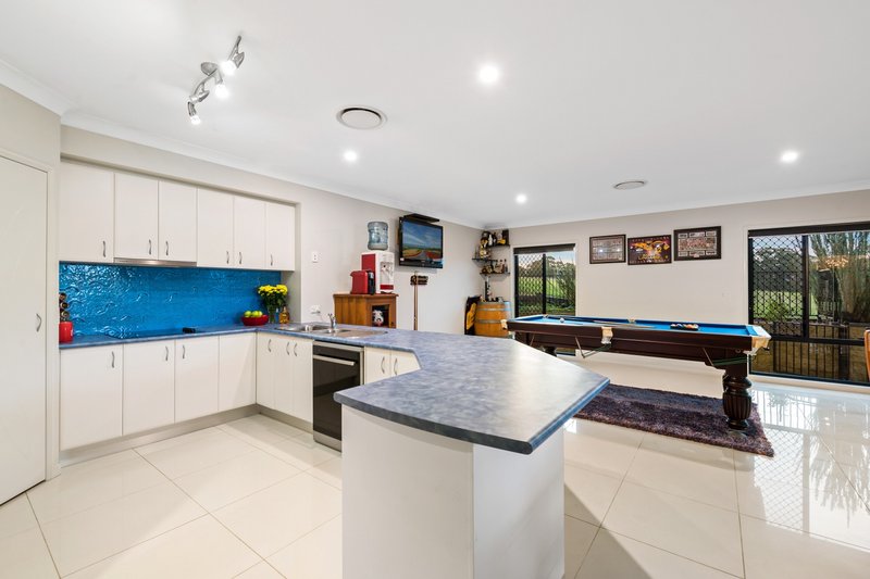 Photo - 18 Harris Drive, Palmwoods QLD 4555 - Image 6